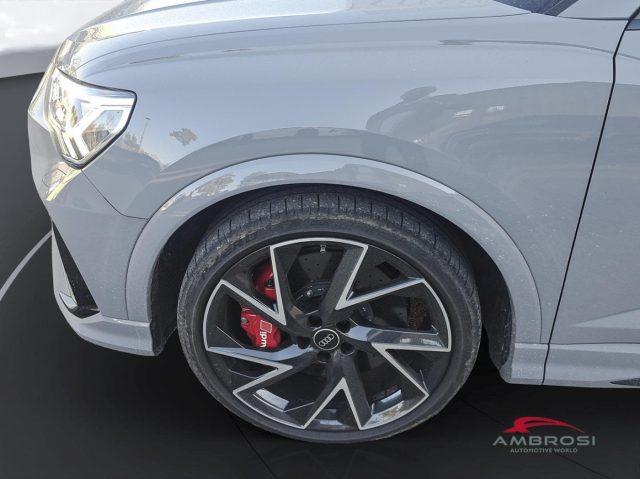 AUDI RS Q3 2.5 quattro s-tronic