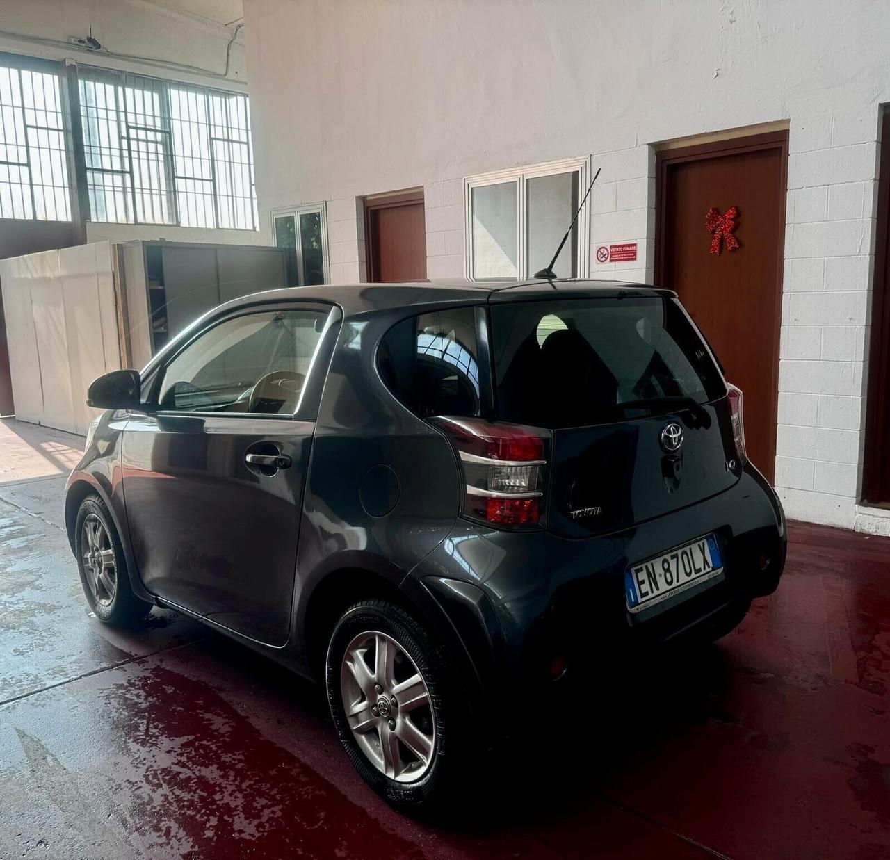 Toyota iQ 1.0 CVT Trend NEOPAT