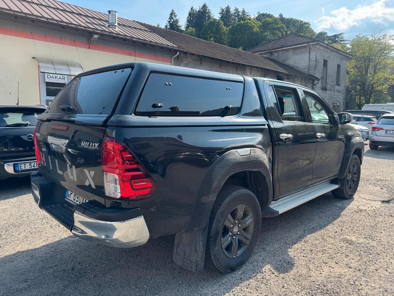 Toyota Hilux 2.4 D-4D 4WD 4 porte Double Cab Executive