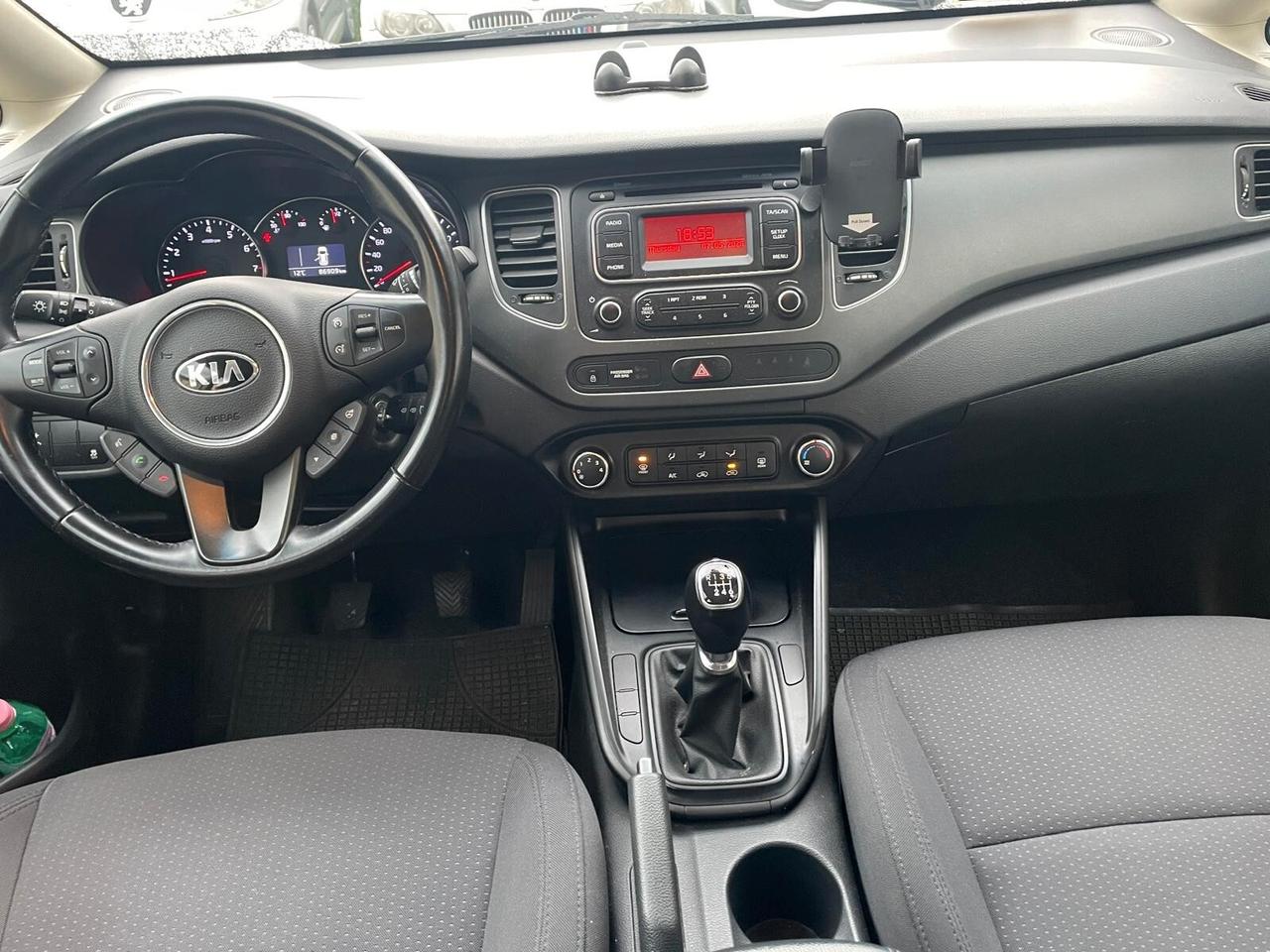 Kia Carens 1.6 GDI Class