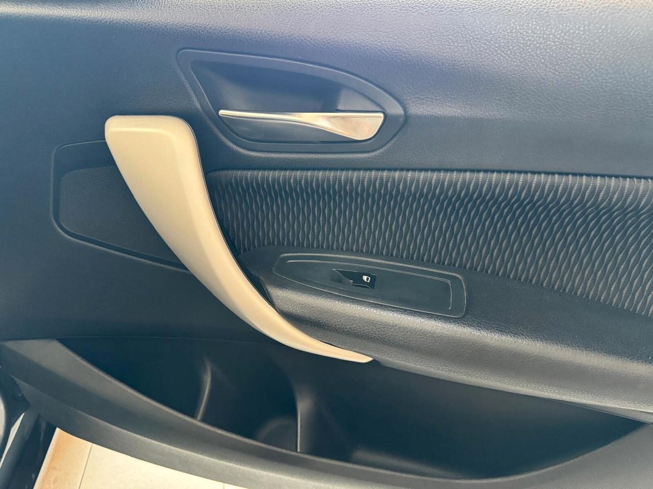 Bmw 118 118d 5p. Advantage FULL OPTIONAL SUBITO DISPONIBILE