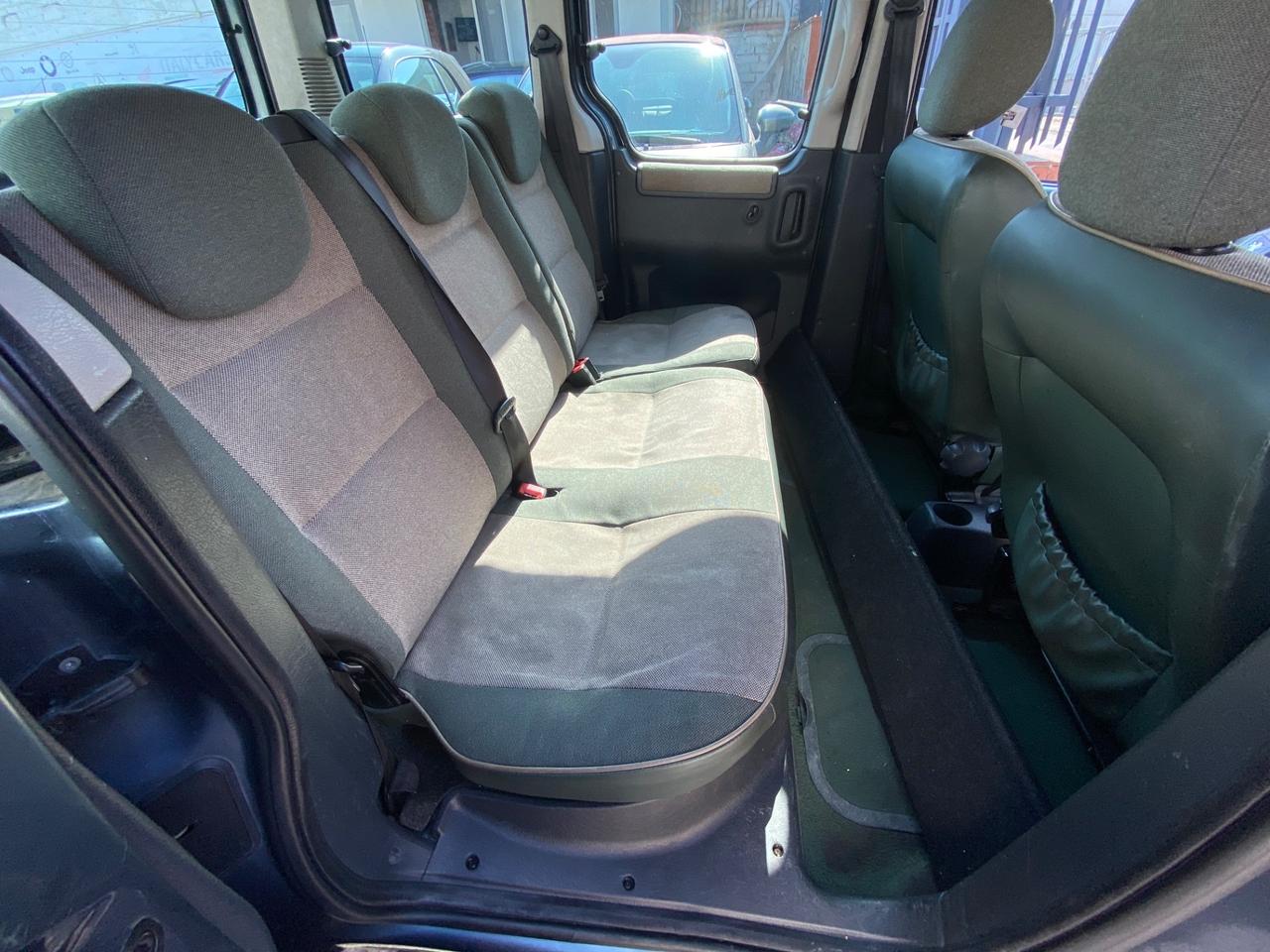 Peugeot Ranch 1.6 HDi 5p. Totem