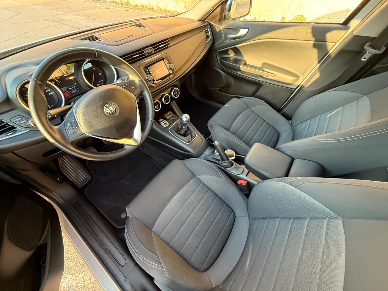 Alfa Romeo Giulietta/1.6 120 CV/SOLO 91000 KM/TAGLIANDI ALFA