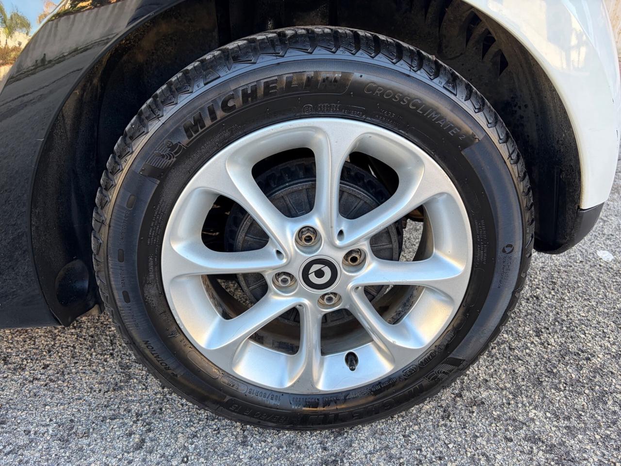 Smart ForFour 1.0 passion unico proprietario !!!