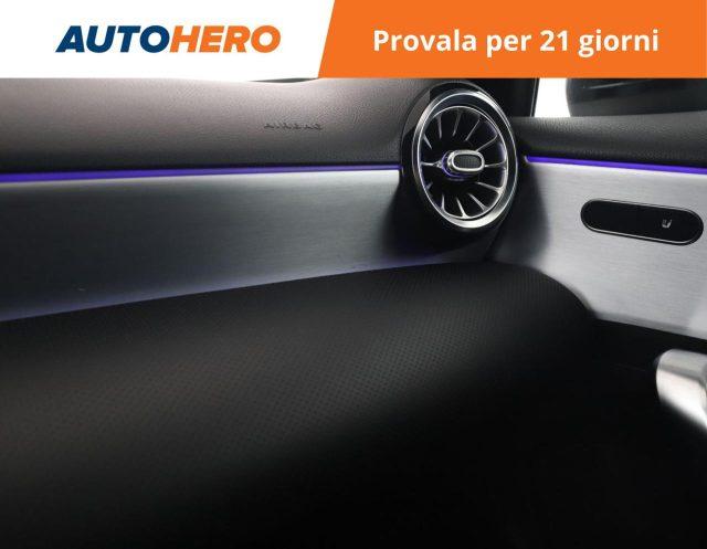 MERCEDES-BENZ A 180 d Automatic Premium