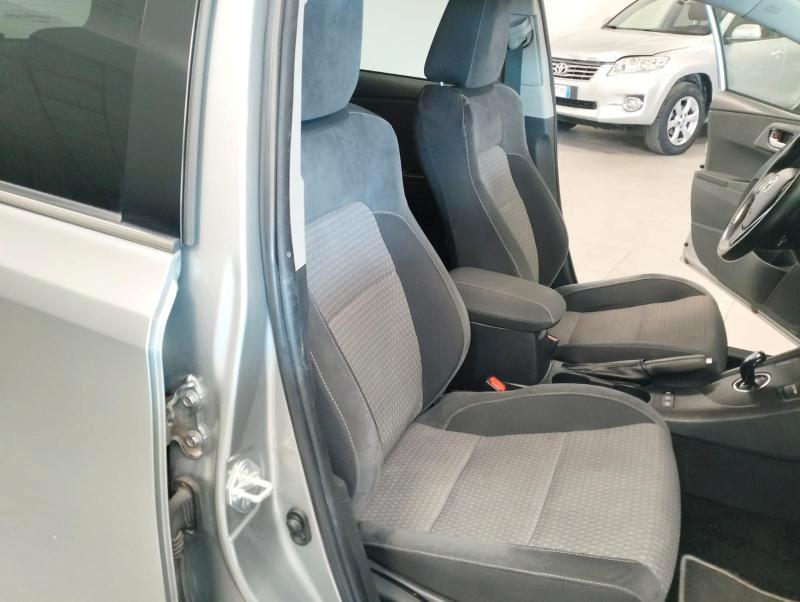 Toyota Auris 5 Porte Auris 1.8h cvt Cerchi Cruise...