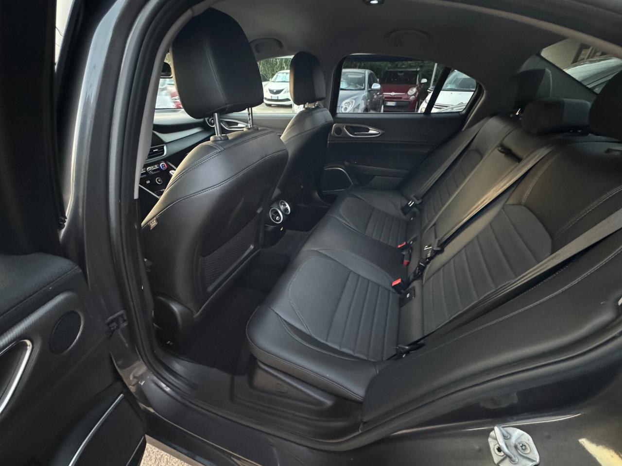 Alfa Romeo Giulia 2.2 Turbodiesel 190 CV AT8 Sprint