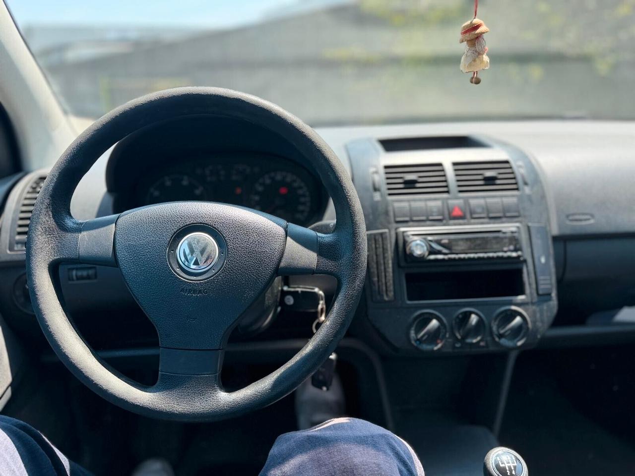 Volkswagen Polo 1.2/64CV 12V 5p. Comfortline