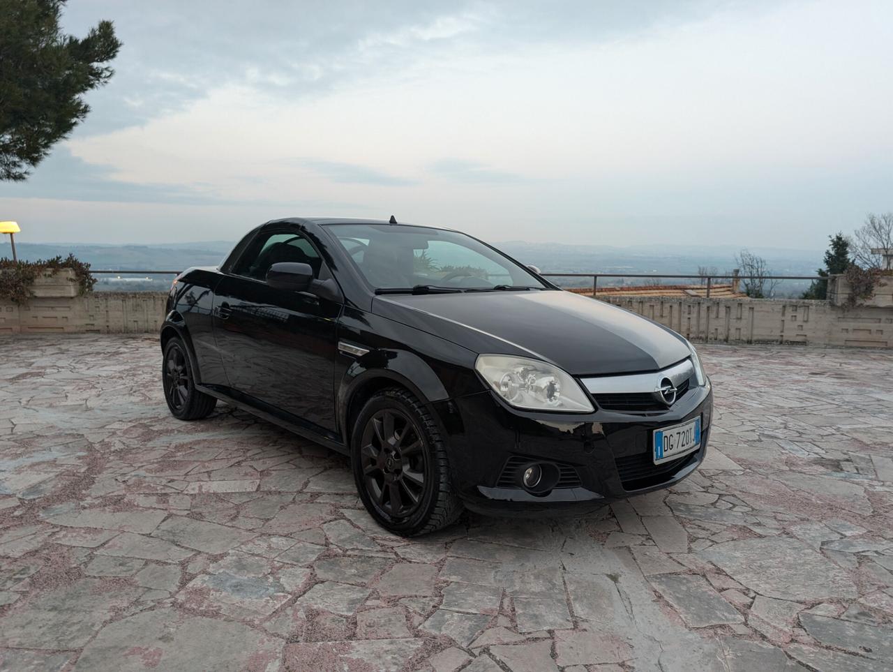 Opel Tigra CABRIO TwinTop 1.3 CDTI