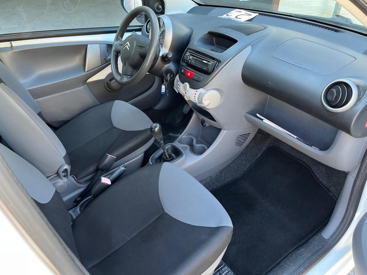 Citroen C1-5 P-1000 benz- km 87000-2009