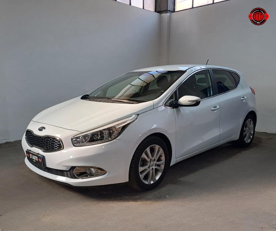 Kia Ceed cee'd 1.6 CRDi 110 CV 5 porte Cool