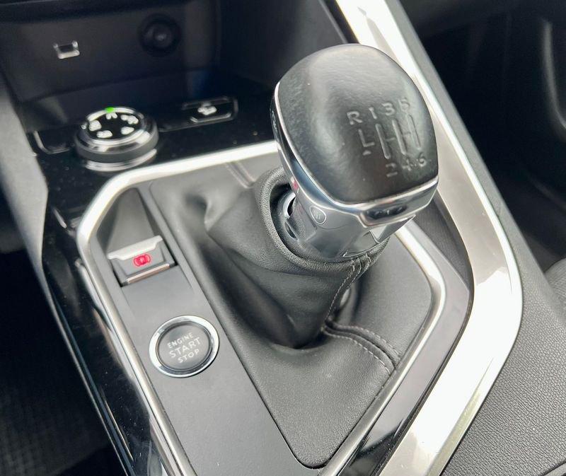 Peugeot 3008 BlueHDi 130 S&S Allure
