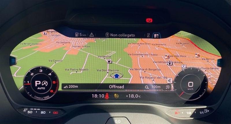 Audi Q2 S Line interno ed esterno 2.0 TDI 116CV s-tronic 30