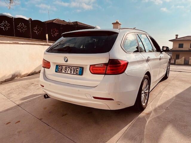 BMW 316 D TOURING 116 CV AUTOM. NAVIGATORE