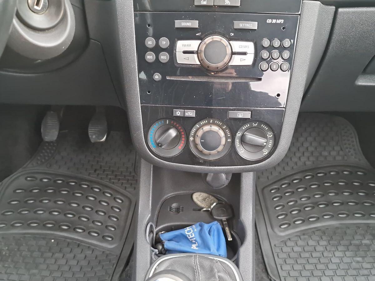 OPEL CORSA 1.2 GPL CLUB 5 PORTE