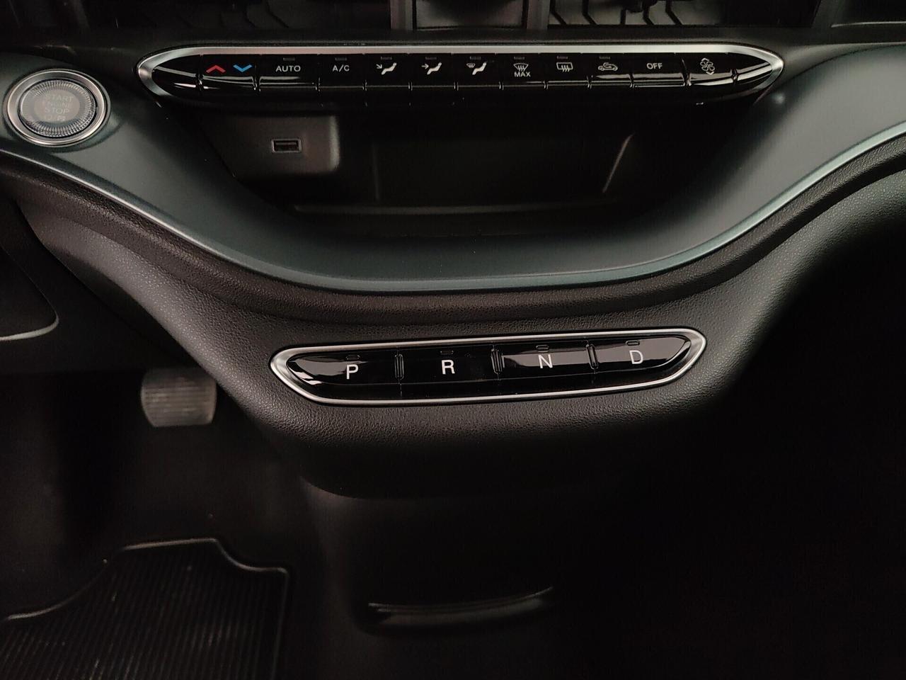 Fiat 500e Berlina 42 kWh Giorgio Armani