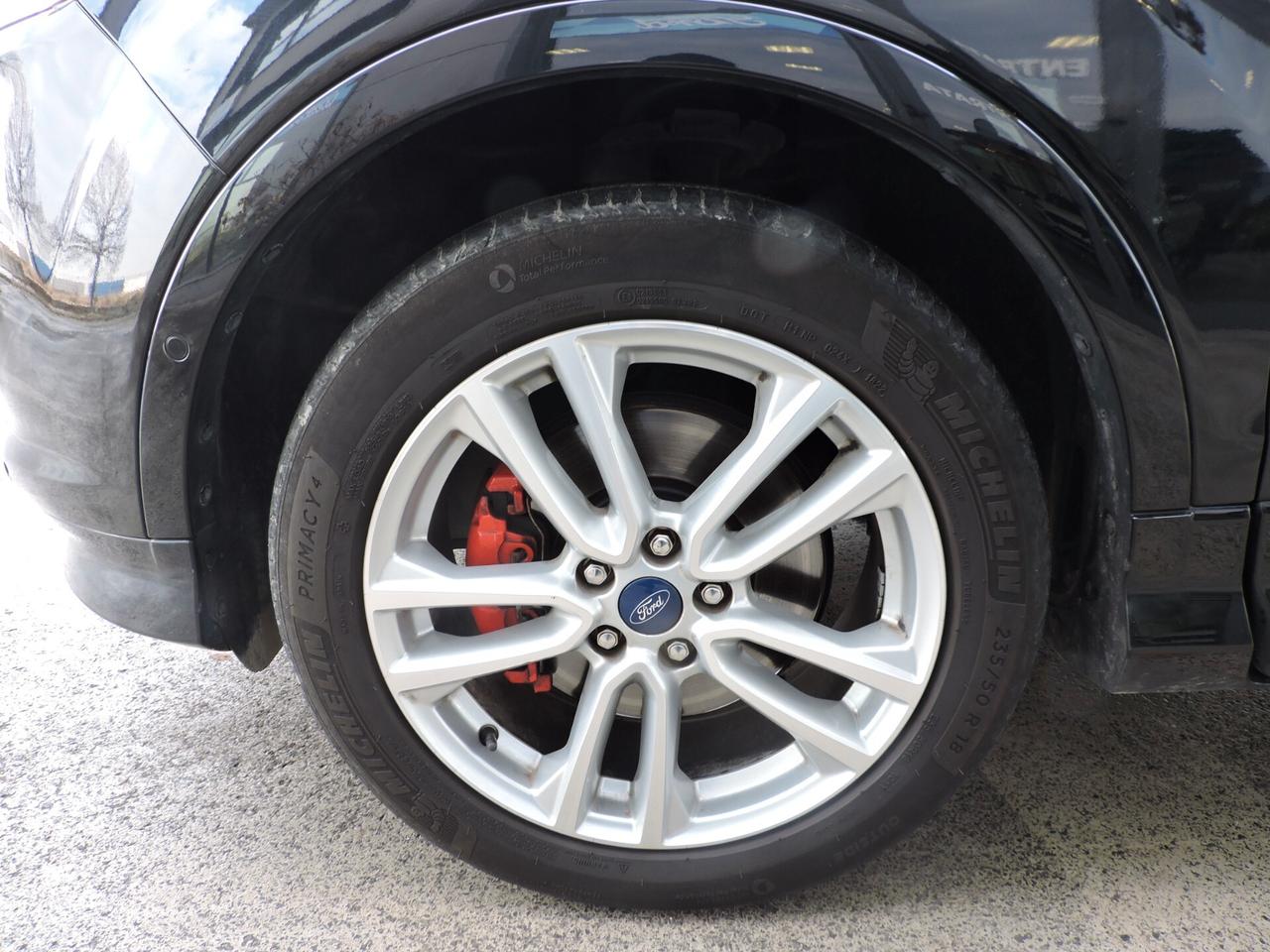 Ford Kuga 2.0 TDCI 180 CV S&S 4WD Powershift Titanium X