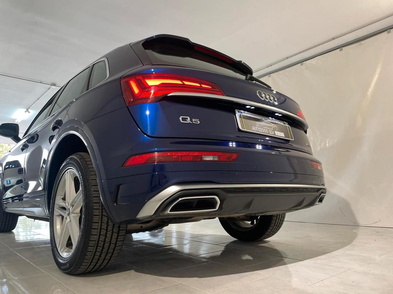 Audi Q5 40 TDI 204 CV quattro S-LINE IVA ESPOSTA
