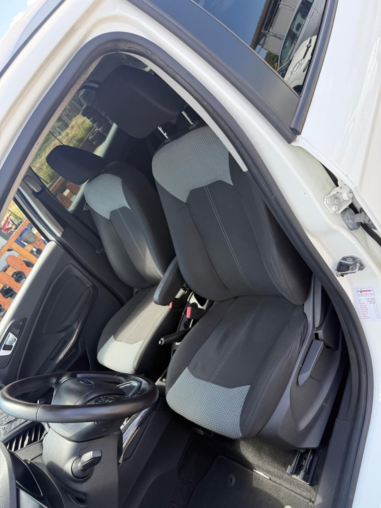 Ford EcoSport 1.5 TDCi 95 CV Titanium