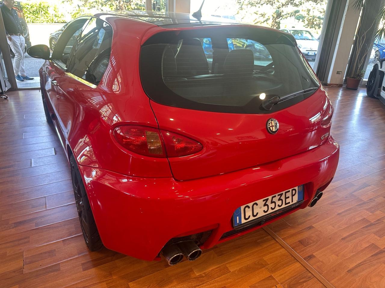 Alfa Romeo 147 3.2i V6 24V cat 3 porte GTA
