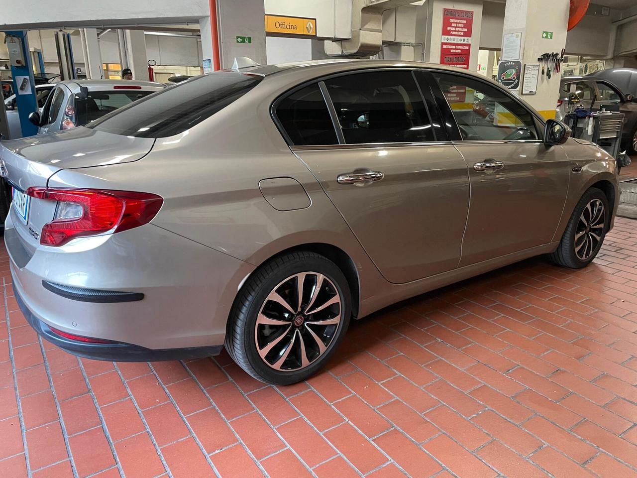 Fiat Tipo 1.4 T-Jet 120CV GPL 4 porte Lounge