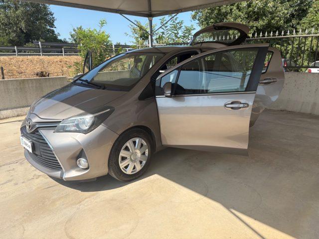 TOYOTA Yaris 1.0 5 porte Lounge GPL FINO AL 02/26 OK NEOP