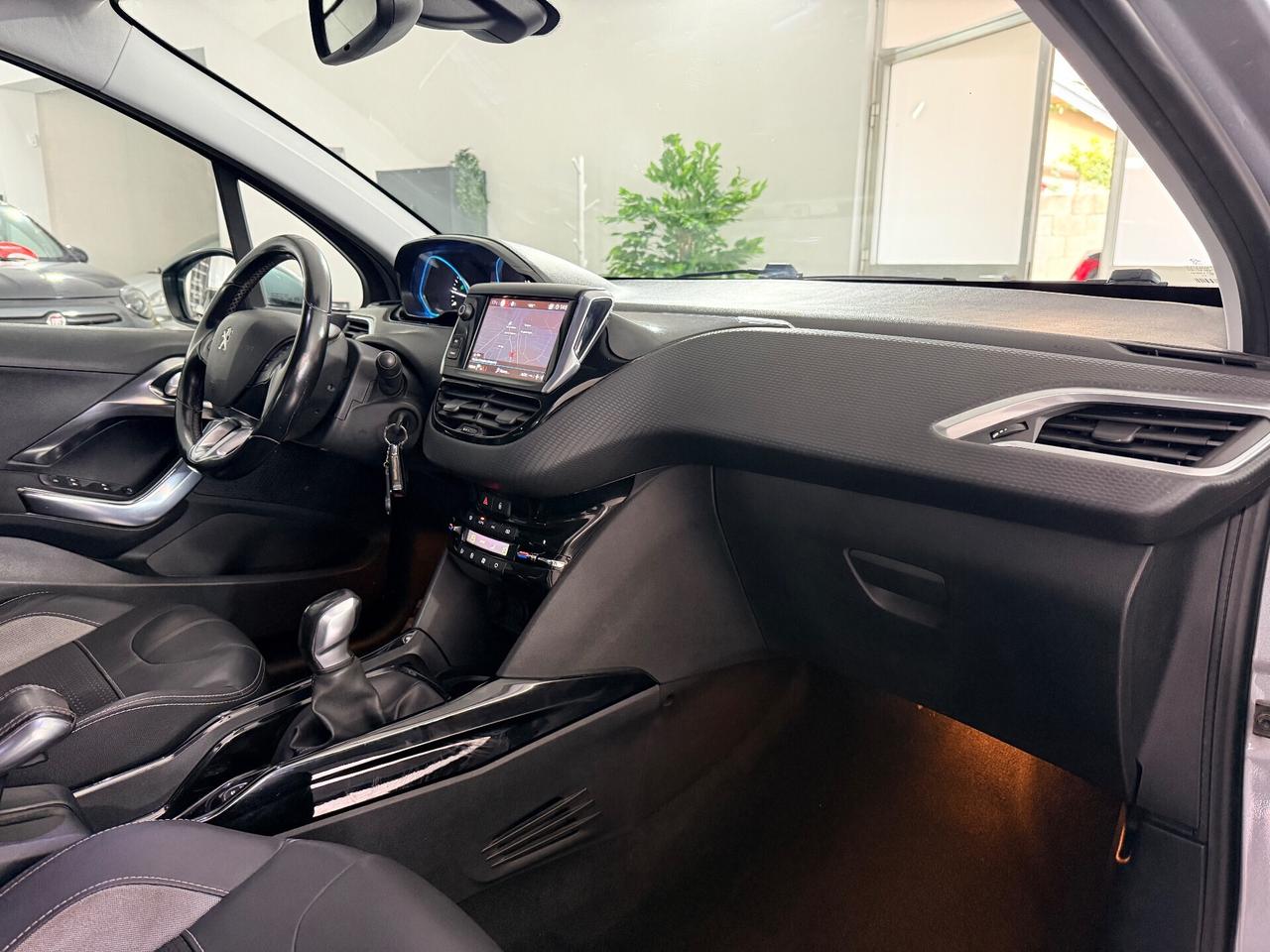 Peugeot 2008 BlueHDi 100 cv Allure