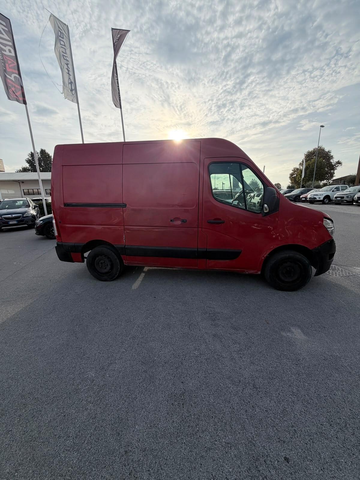 Nissan NV 400 33 2.3 DCI I125 CV FURGONE