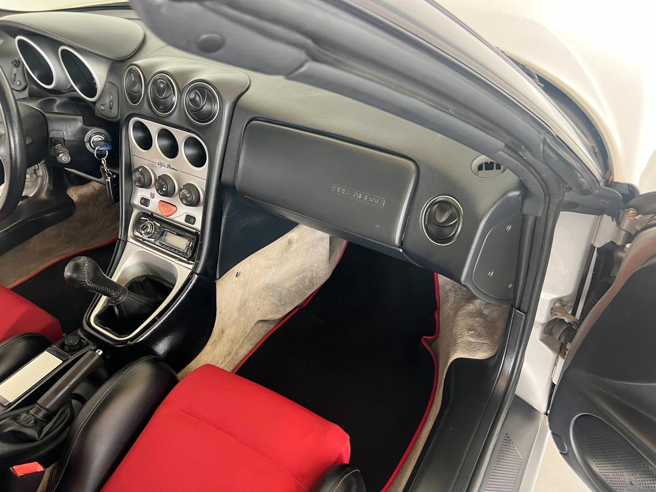 Alfa Romeo GTV Spider 1.8i 16V Twin Spark con certificato di rilevanza storica