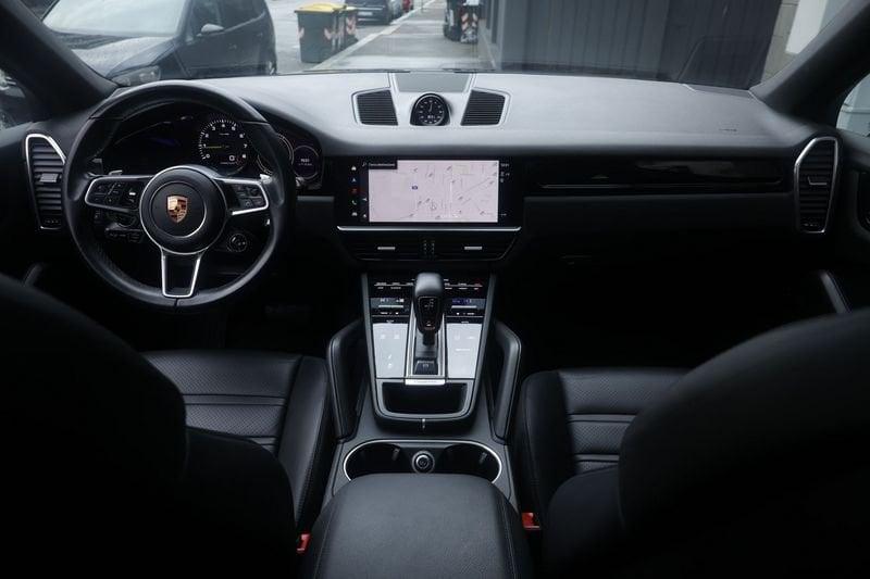 Porsche Cayenne Coupè Porsche Cayenne Coupe 3.0 e-hybrid 5p.ti tiptronic 250KW ANNO 2022