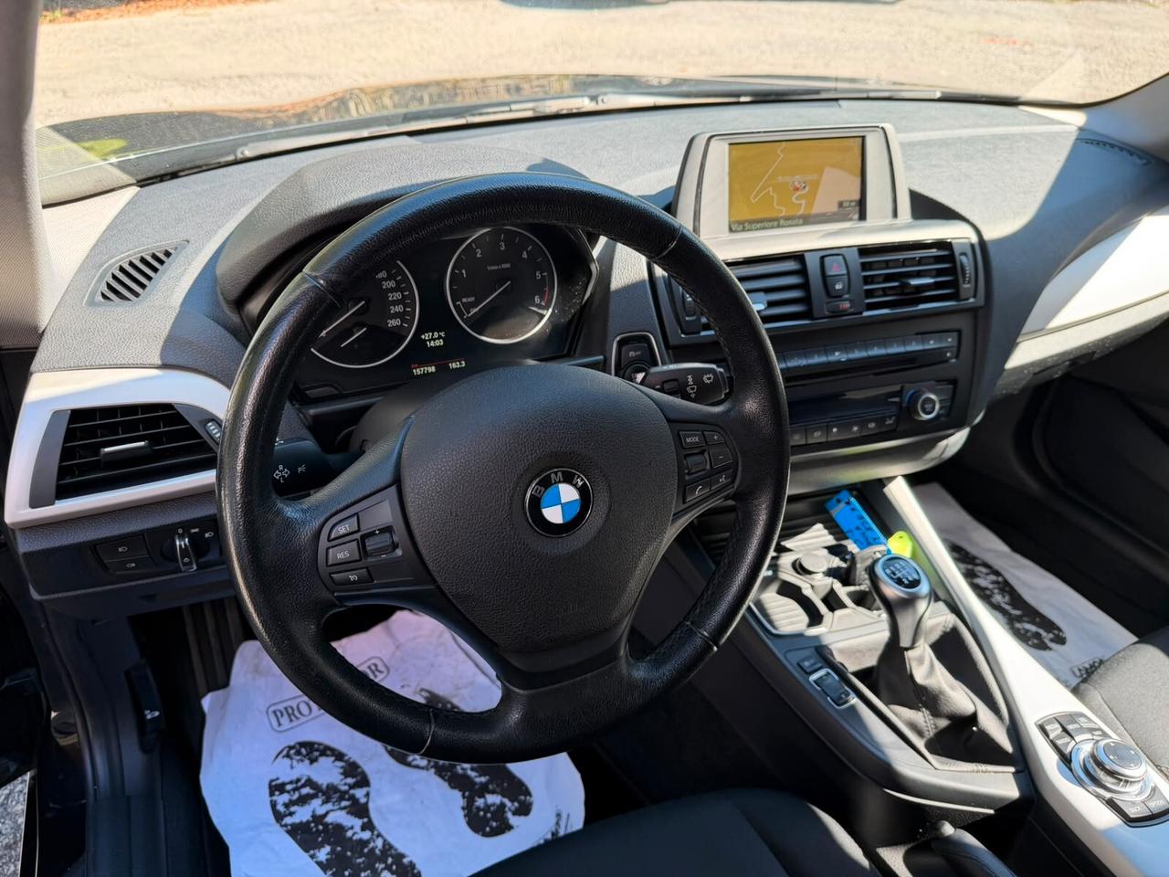 Bmw 118 118d xDrive 5p. Sport 143CV GARANZIA 1 ANNO