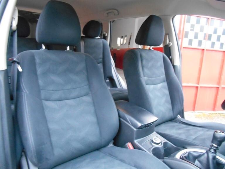 Nissan X-Trail 1.6 dCi 4WD CON GANCIO TRAINO
