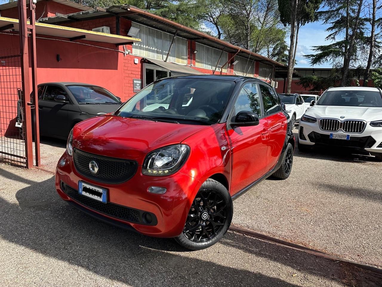 Smart ForFour 70 1.0 twinamic Passion cruscotto Alcantara GARA 24 MESI *PROMO*