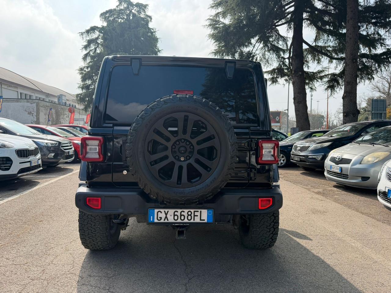 Jeep Wrangler Unlimited 2.2 Mjt II Sahara