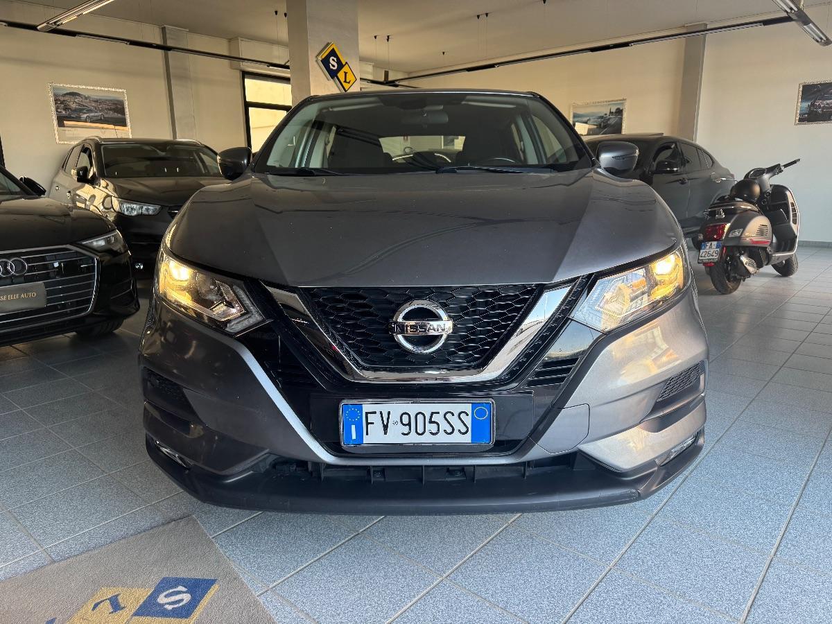 NISSAN QASHQAI 1.5 dCi 115 CV Business UNICO PROP/ IVA DEDUCIBILE/ NAVIGATORE/ RETROCAMERA