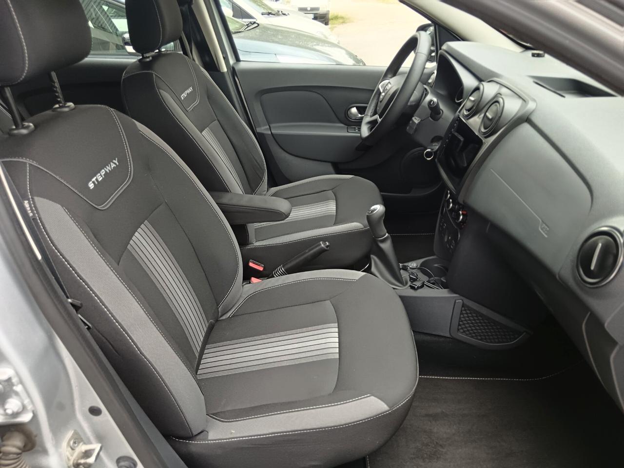 Dacia Sandero Stepway 0.9 TURBO 90CV GPL