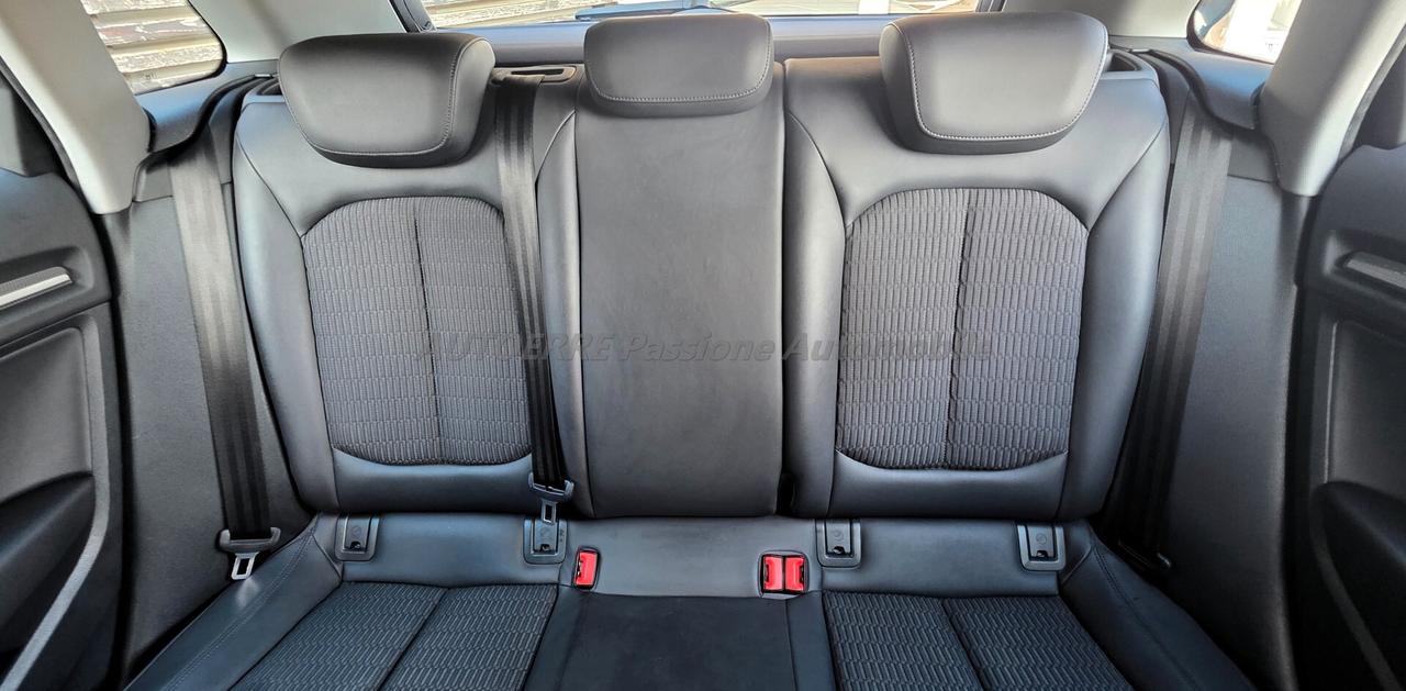 Audi A3 SPB 30 g-tron S tronic Business