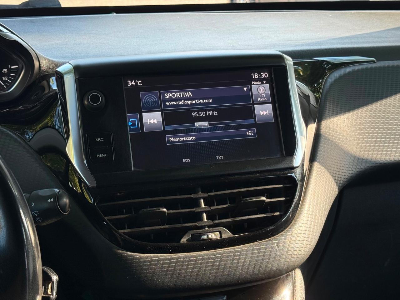 Peugeot 2008 BlueHDi 100 Allure