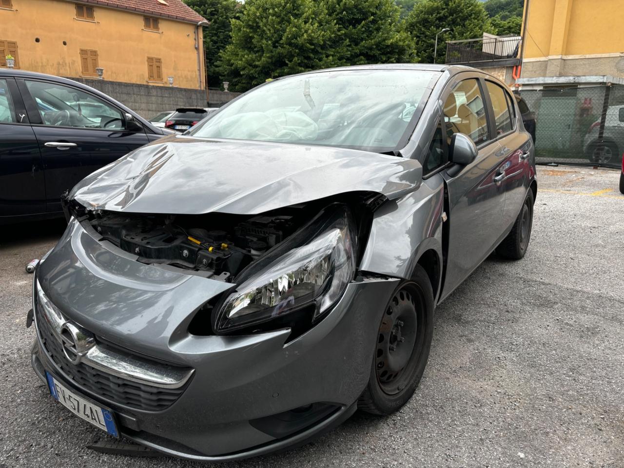 OPEL CORSA 1,3 CDTI INCIDENTATA