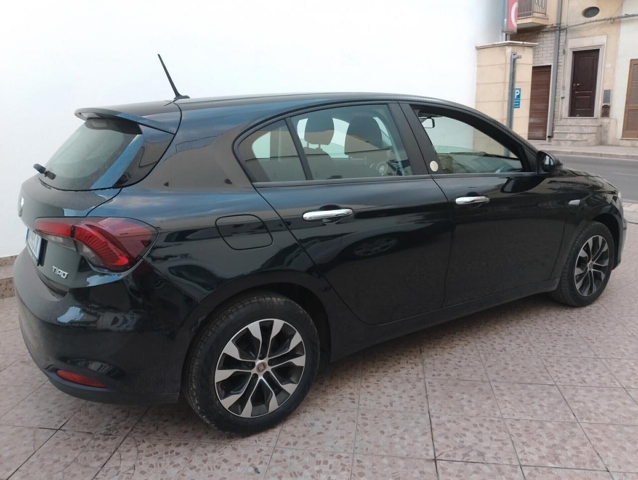 Fiat Tipo 1.3 Mjt S&S 5 porte Sport