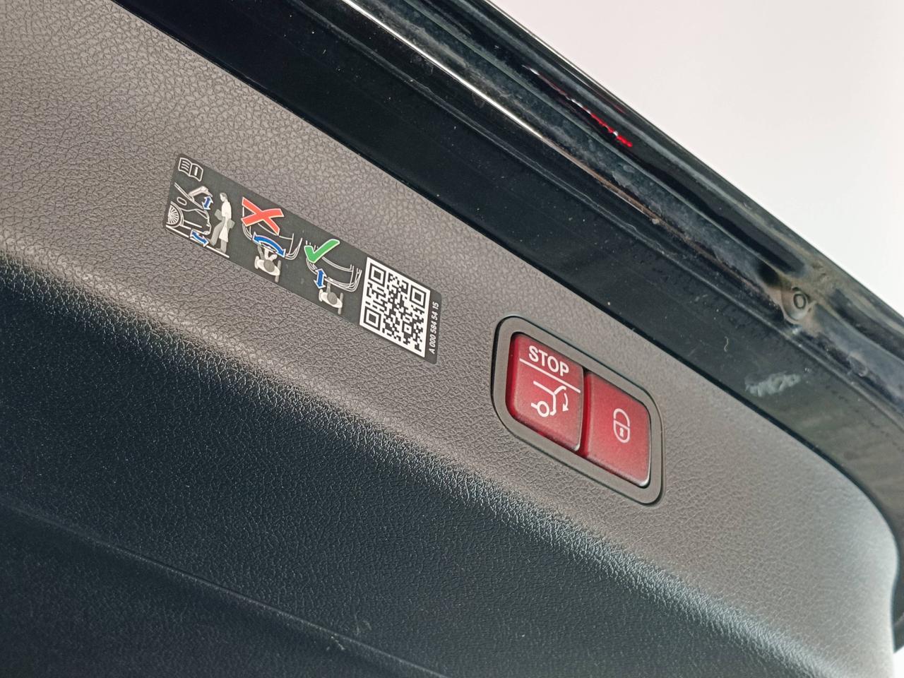 Mercedes-Benz Classe E - S214 SW - E SW 220 d AMG Line Premium Plus auto