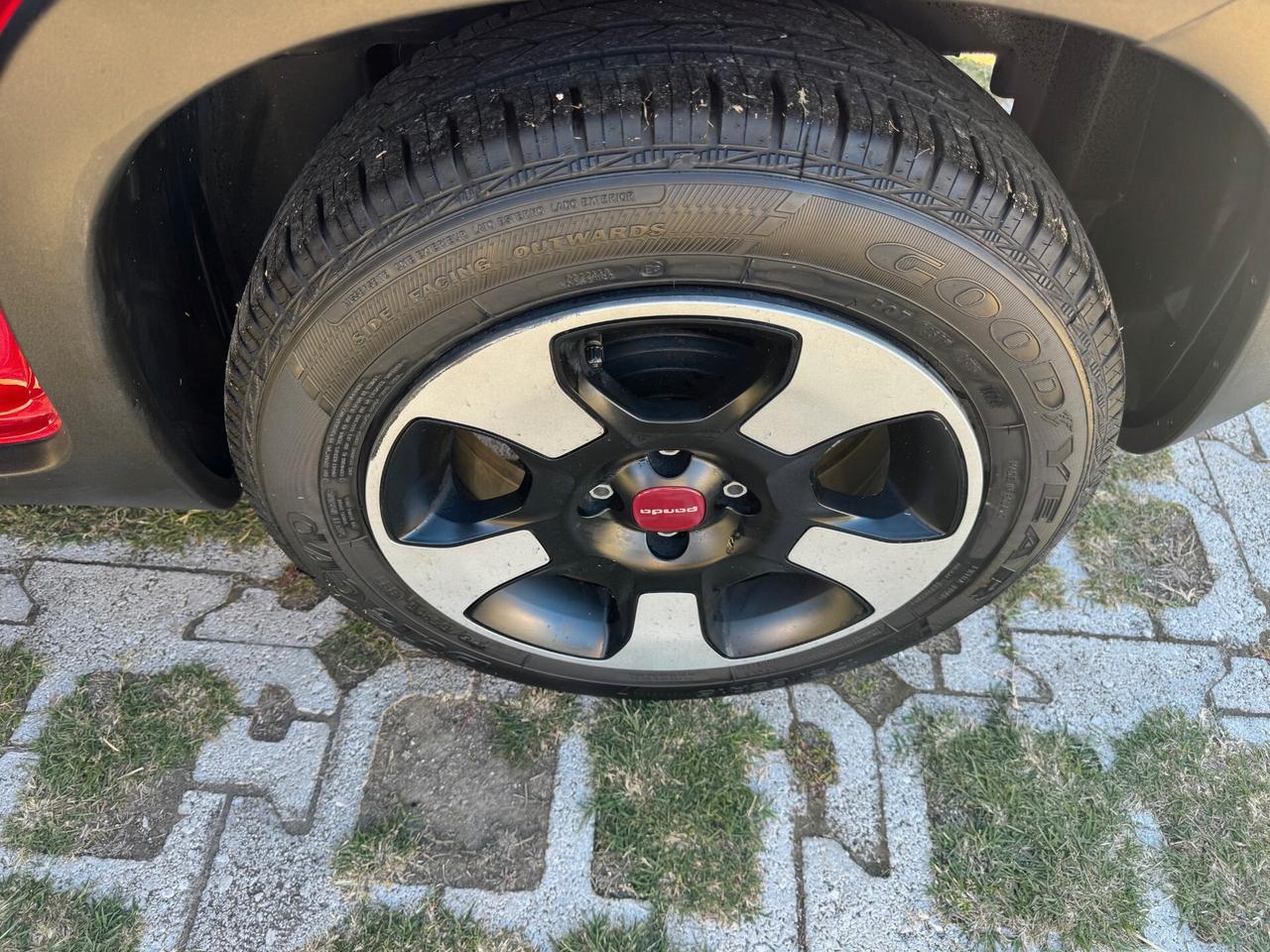 Fiat Panda Cross 1.0 FireFly S&S Hybrid