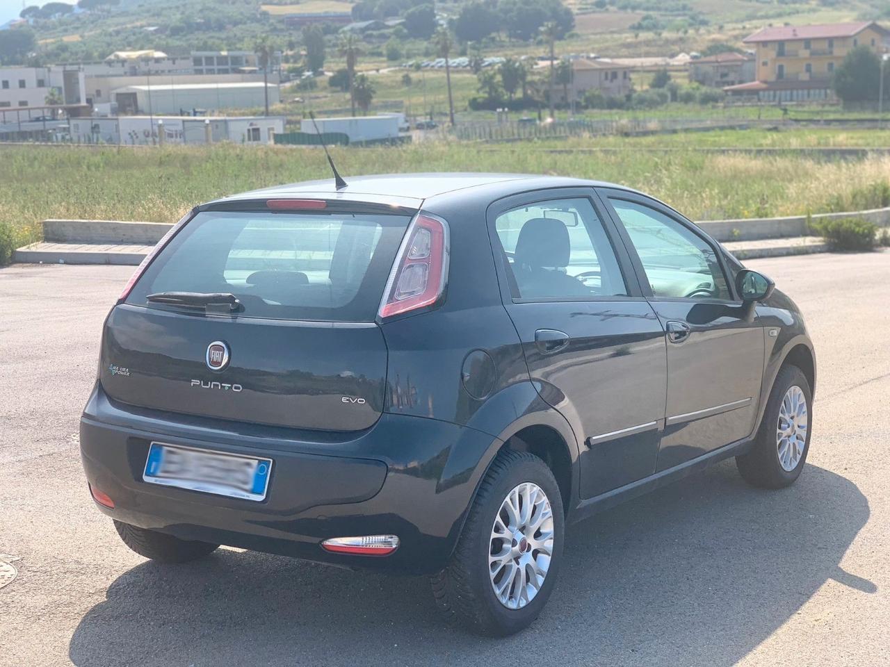 Fiat Punto 1.3 MJT II S&S 95 CV 5 porte Street