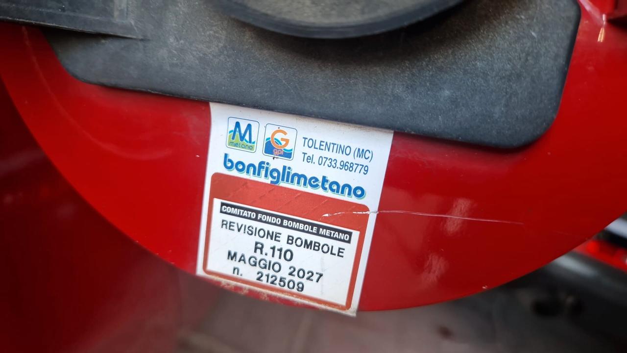 Lancia Y 0.9 METANO X NEOPATENTATI 2015