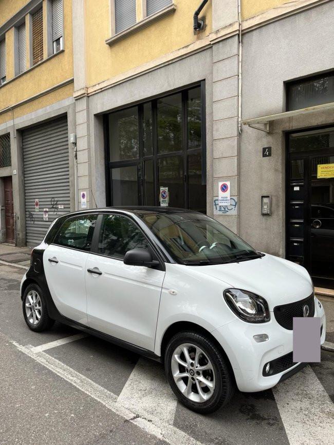 Smart ForFour 70 1.0 Youngster