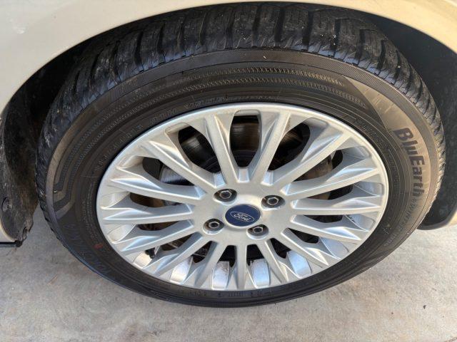 FORD B-Max 1.6 105 CV AUTOMATICA GPL VALIDO FINO AL 04/35