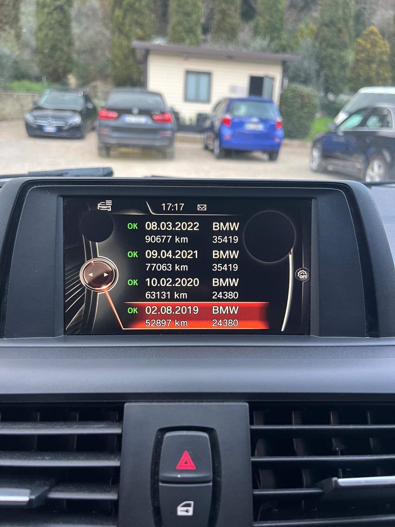 Bmw 118 118d 5p. Urban