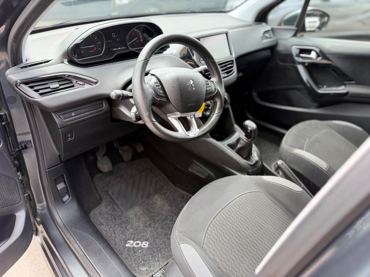 Peugeot 208 1.2 BENZINA 82 CV 5 portE