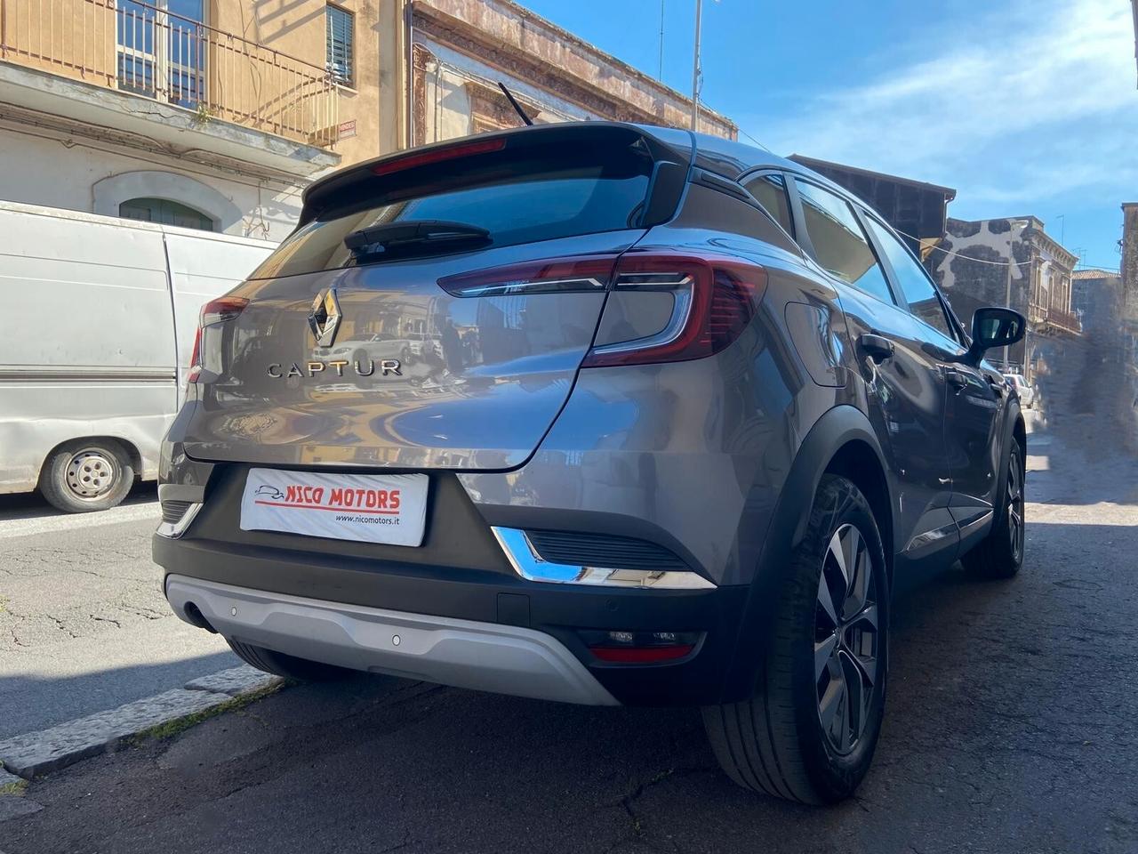 Renault Captur Blue dCi 95 CV Zen