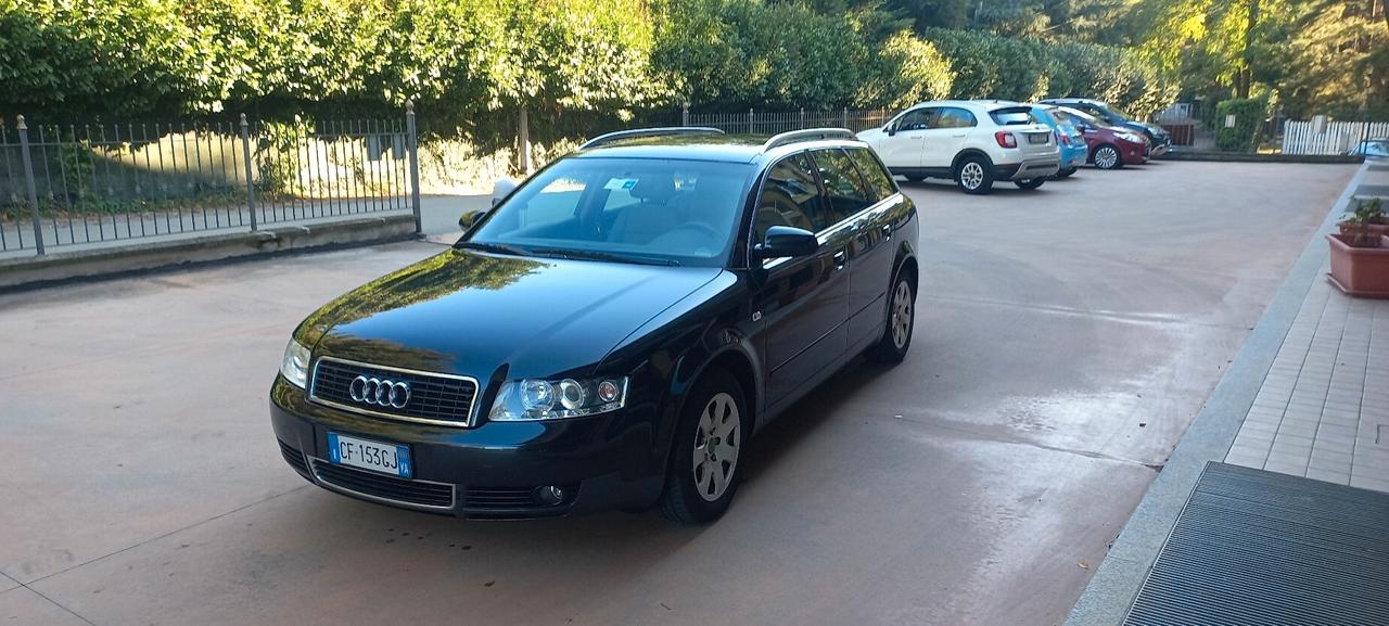 Audi A4 2.0 20V cat